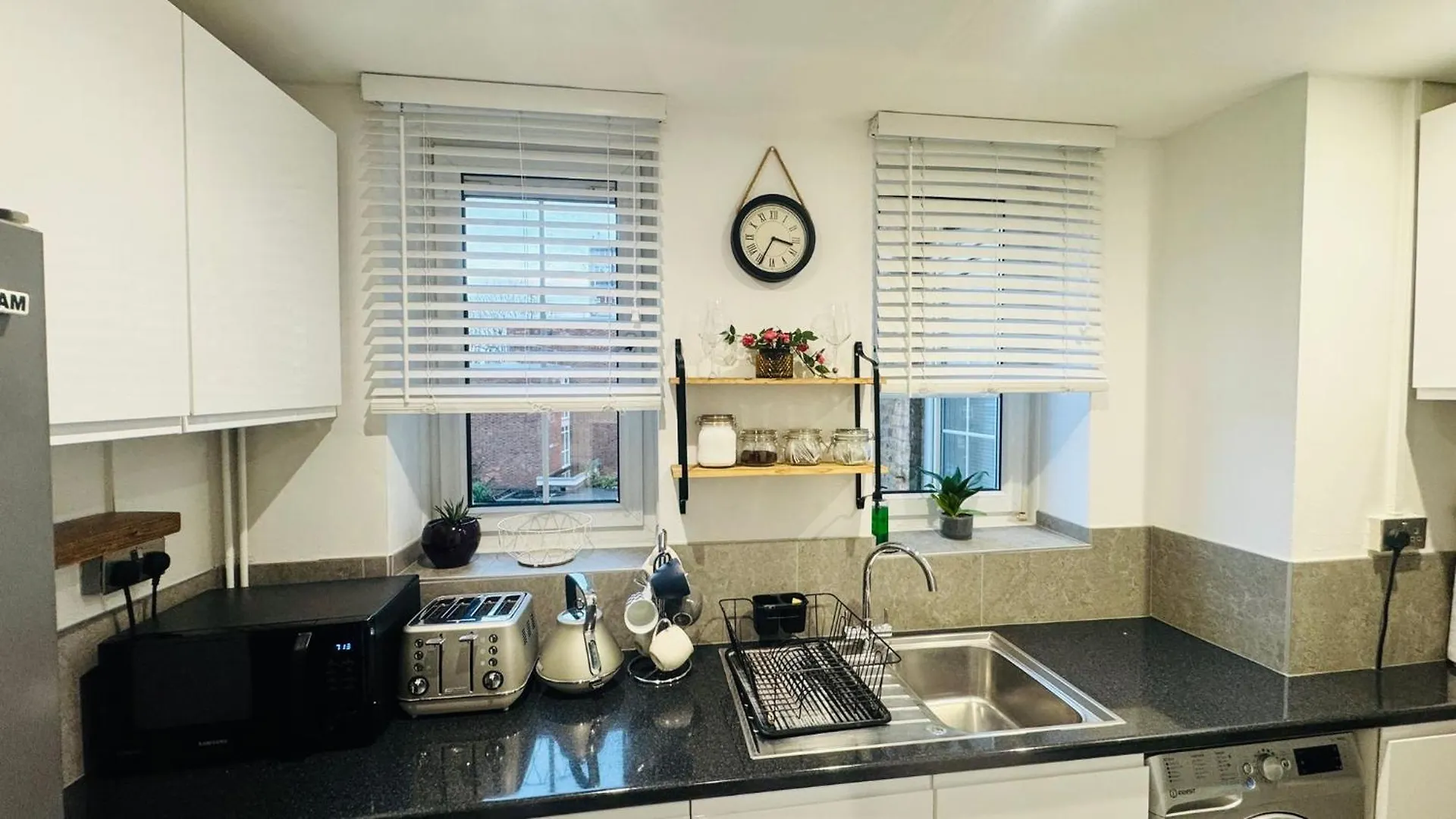 לונדון Gorgeous Rooms Near Canary Wharf בריטניה